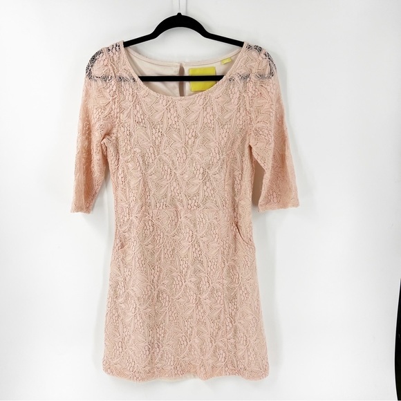 ✅ ANTHROPOLOGIE MAEVE PINK LACE 3/4 SLEEVE DRESS SIZE MEDIUM - Picture 1 of 8